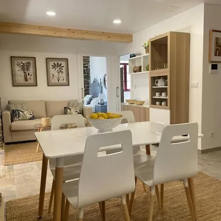 Moderno Apartamento Con Jardin San Saturnino Exterior photo